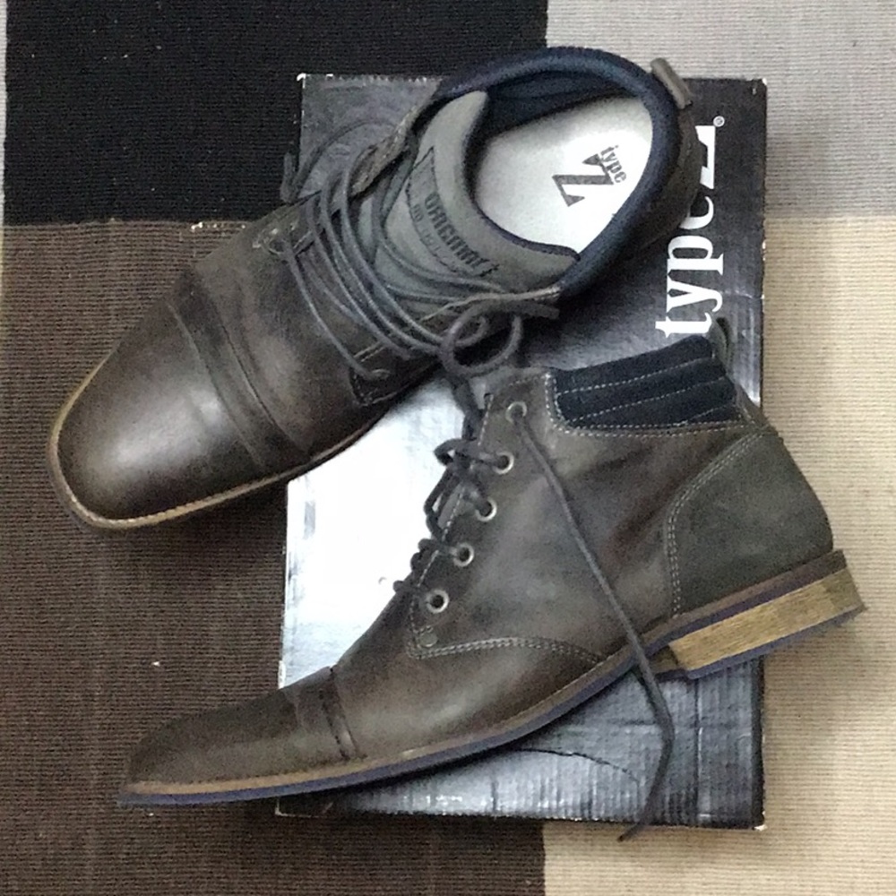 Type Z Men’s Leather Chukka Casual Gray Leather Size 11